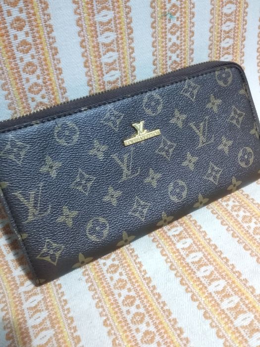 Кошелек женский LV