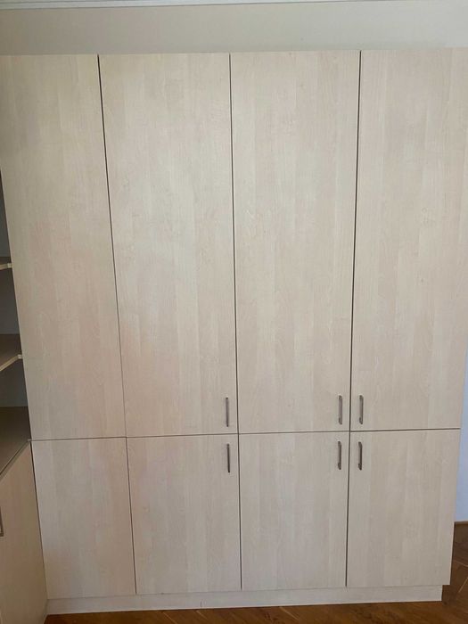 Офис мебели изключително запазени -20% при закупуване на всички