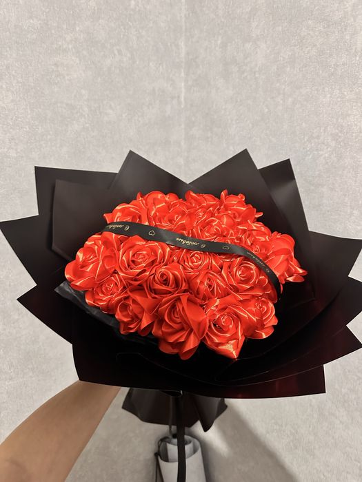 Букеты, розы, атласные букеты , атласные розы, подарок