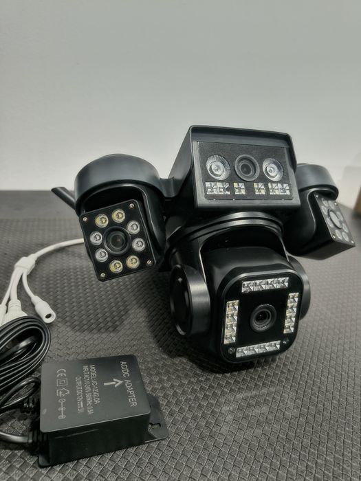Cameră Supraveghere cu 4 Lentile Wifi