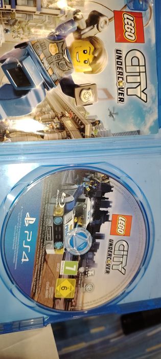 Ps4 pro 1T с 1 игра и джойстик