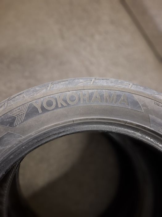 Продам шины YOKOHAMA