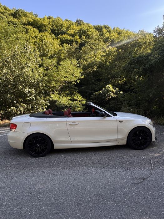 Bmw 123d cabrio.