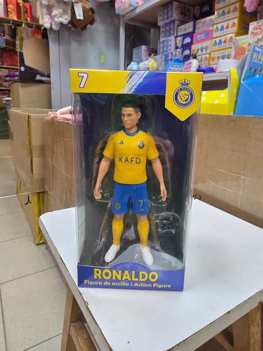 Футболна Фигурка Реал Мадрид Роналдо Cr7 2026 Ново 20см Детска играчка с екип в бяло