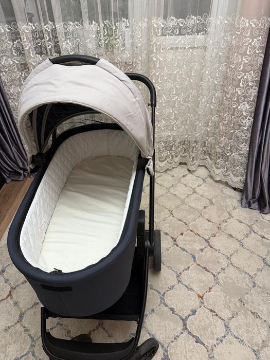 Продам детскую коляску