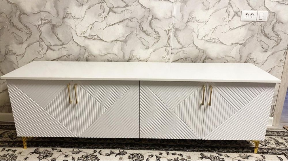 Тумбочка под телевизор