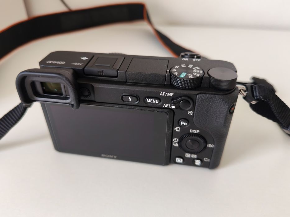 Sony A6400 body, in garantie, impecabil
