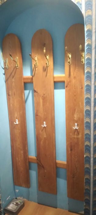 Вешалка для прихожей