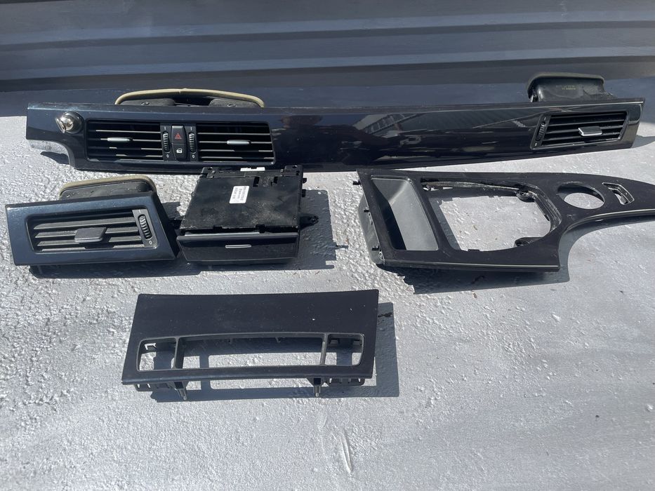 Интериорни лайстни БМВ Е60/ Е61 Фейслифт (laistni bmw e60 face)