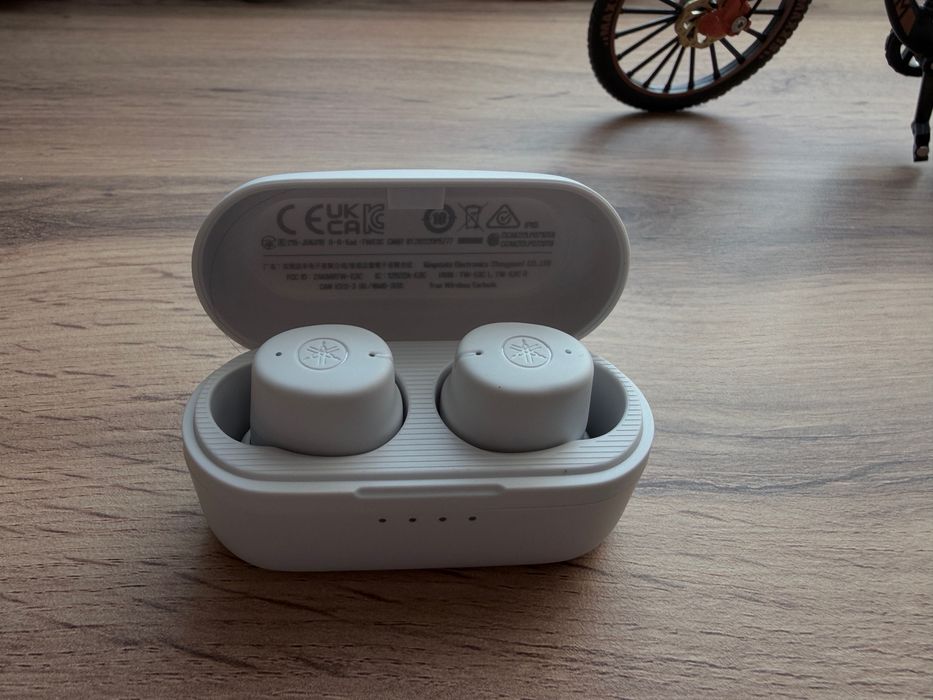 Беспроводные наушники Yamaha TW-E3C