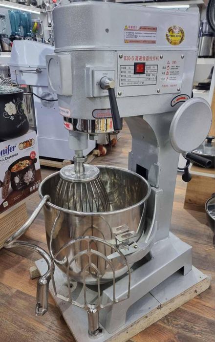 Miksir Xamir qoriydigan ELitro