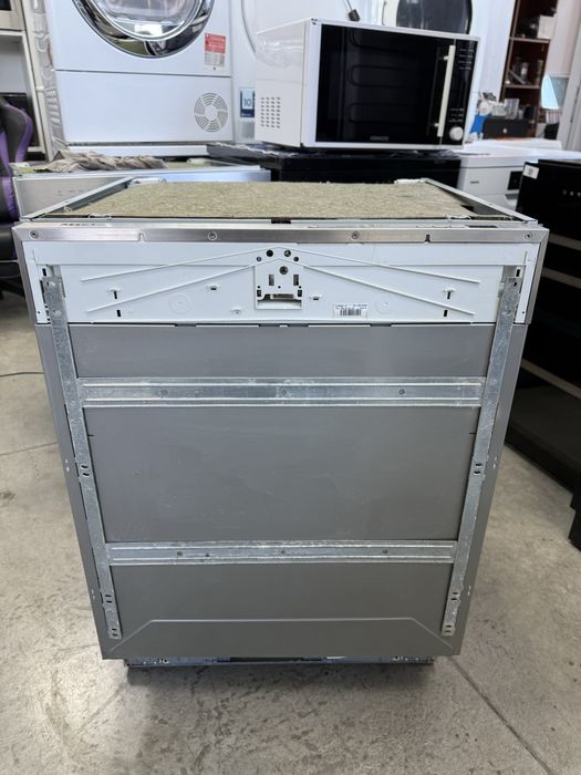 Съдомиялна машина за вграждане MIELE 60см, 3бр кошници,