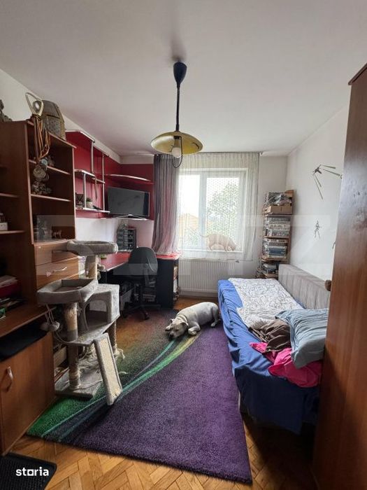 Apartament de vanzare, cu 3 camere decomandat, 61 mp, zona Progresul