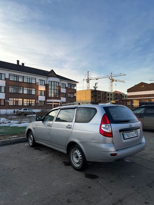 Продам Приору 2011года