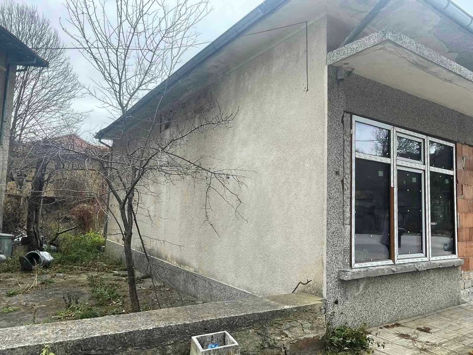 Продава се Къща в Поморие - 290 кв.м за 242 €/кв.м - Снимка #2