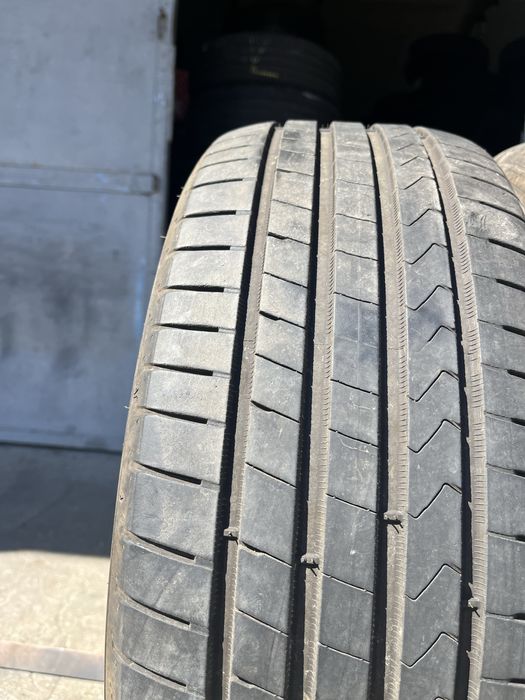 2 бр. летни гуми 205/55/16 Hankook DOT 4322 5,5 mm