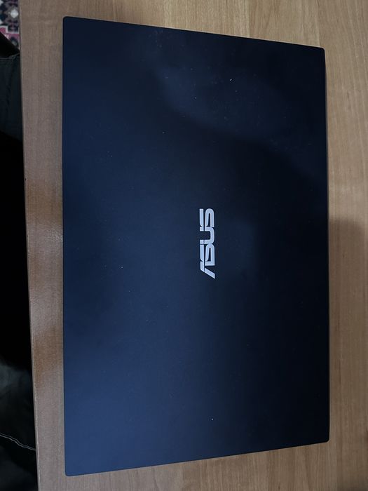 Ноутбук Asus Expert Book