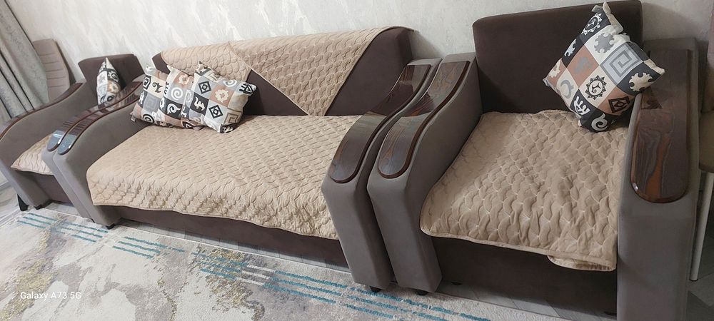 Диван и 2 кресла