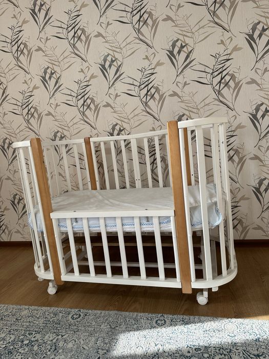 Срочно!!! Продается манеж в отличном состояний!!!