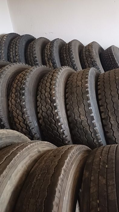 Гуми за камион 10 R 22.5