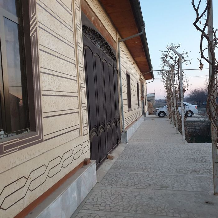 Бухоро вилояти Жондор туманида файзли хонадон сотилади !!!