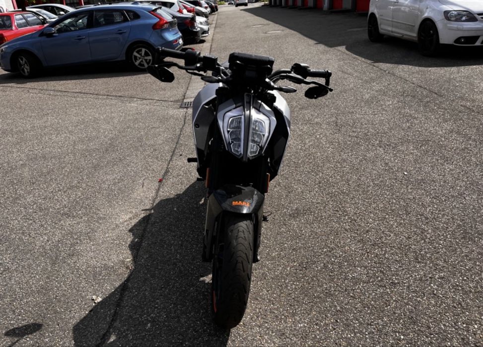 KTM duke 125 2021