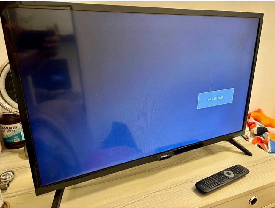 Televizor LED Philips, 102 cm , Full HD - garantie
