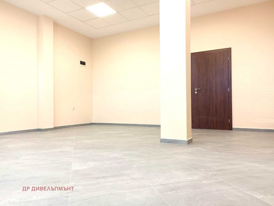 Дава се под наем Магазин в София, Левски - 60 кв.м за 331.5 € - Снимка #2