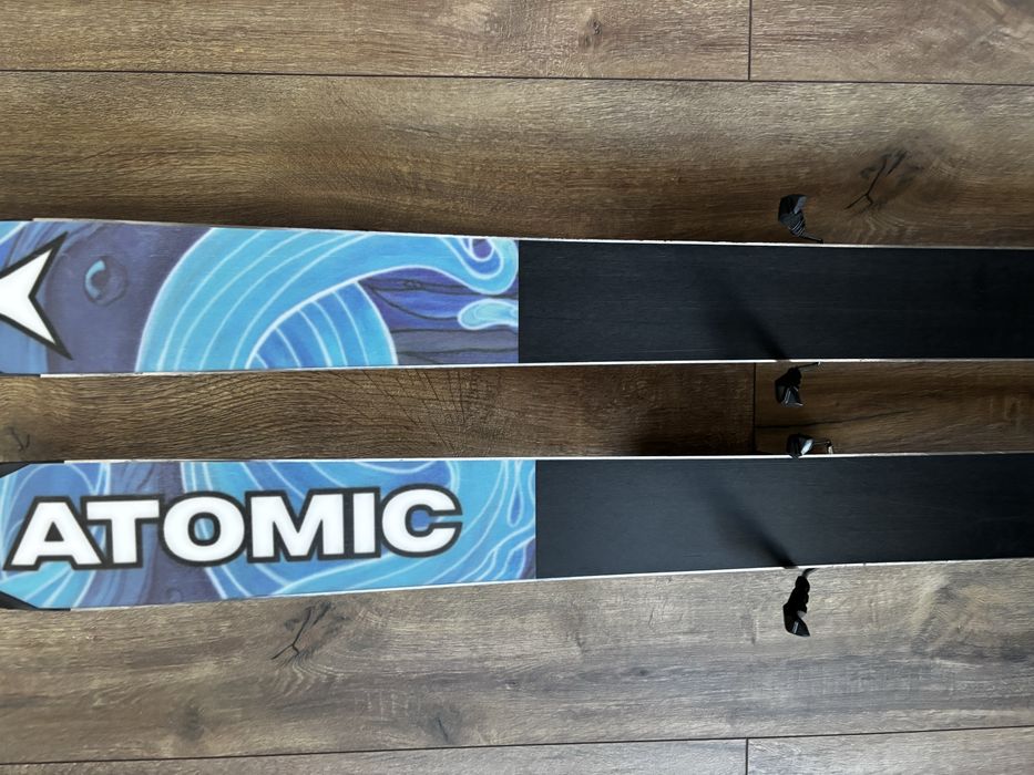 Ski atomic bent 90 184 cm 2025
