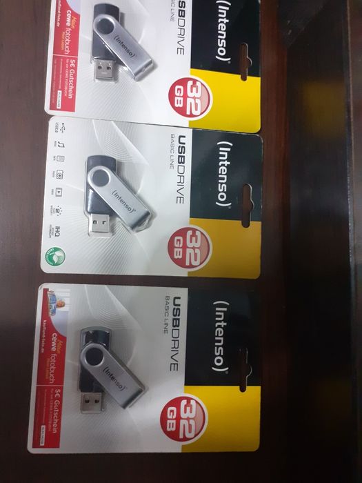 Stick Usb 32Gb Noi Italia