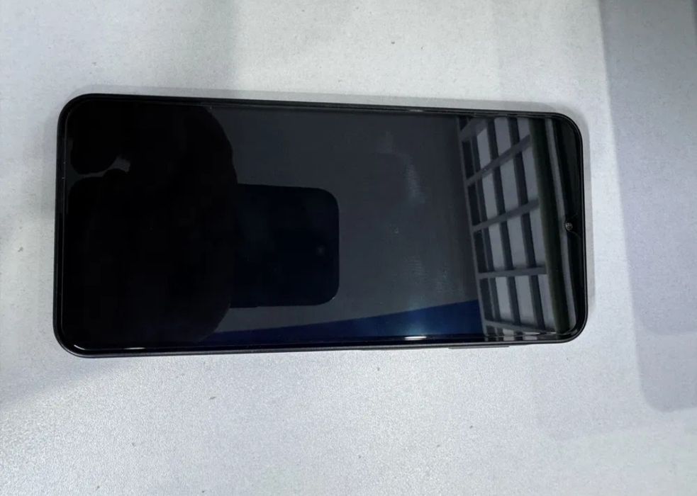 Samsung a17 Продам