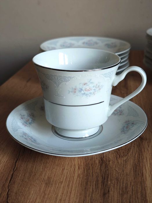 сервиз за чай от фин порцелан