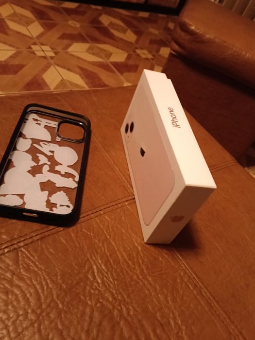 iPhone 13 pink 256 GB