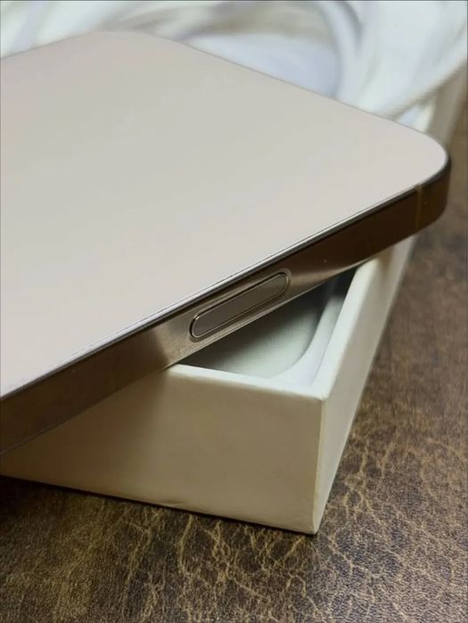 Apple iPhone 16 Pro Max 256Gb 99%