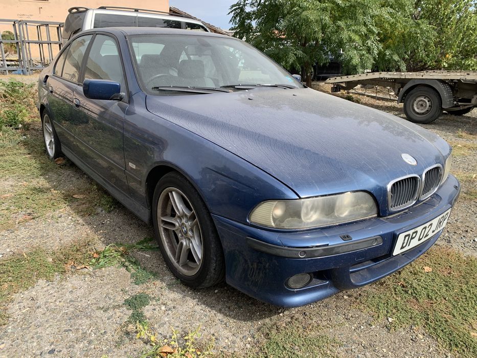 Продаваме на части бмв е39 3.0и 231кс bmw e39 3.0i