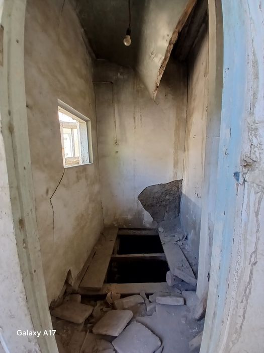 Ховли сотилади ески шахарда