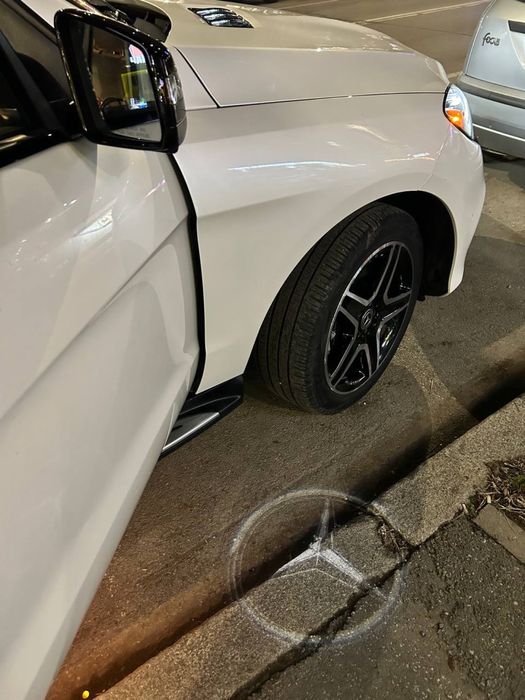 Mercedes gle350 безнинов от сащ нов внос бартер