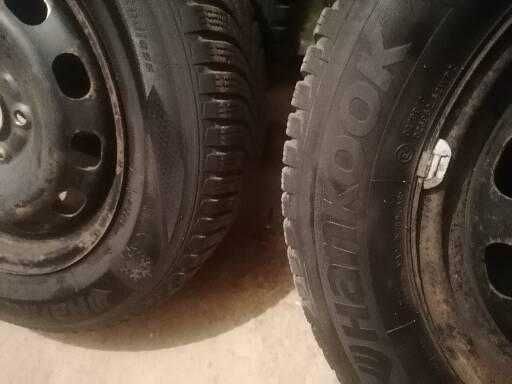 Jante Ford cu anvelope de iarna