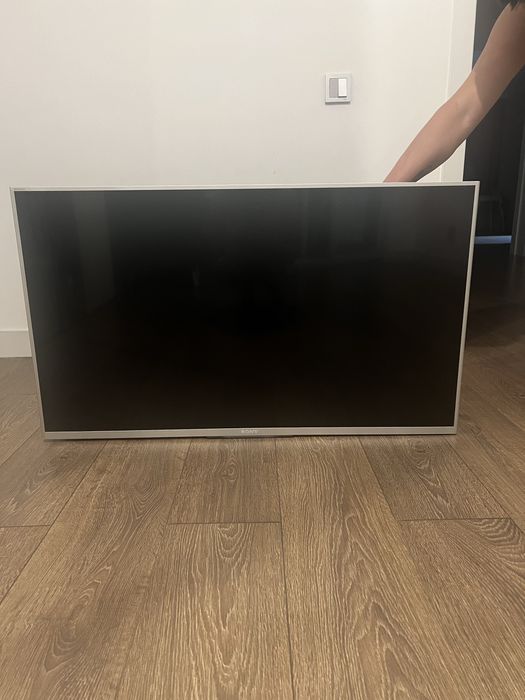 Телевизор Sony 42 диагональ KDL-42W706B