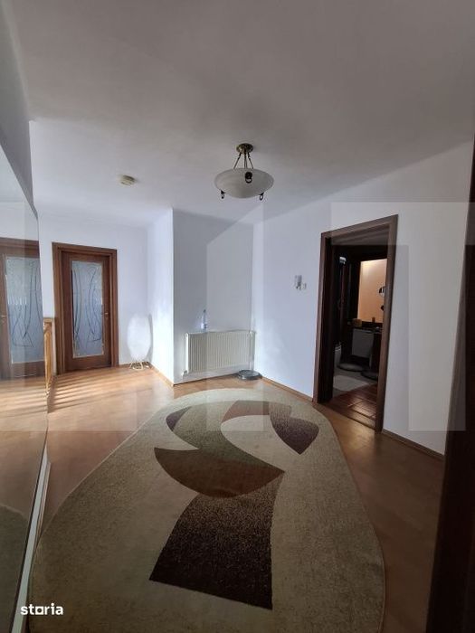 Casa P+1 in Slatina, teren de 308 mp, amprenta la sol de 132 mp, anexa