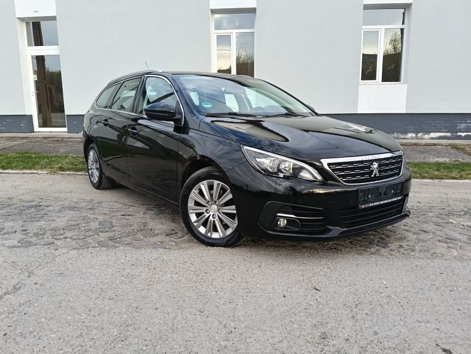 Peugeot 308 sw 124000 km 2019 Allure