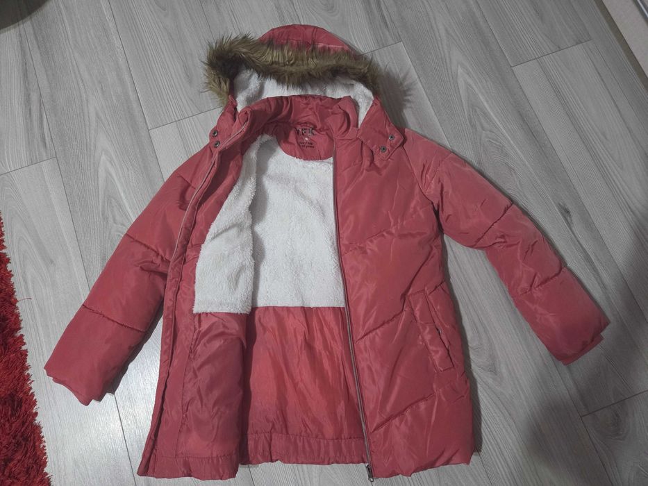 Geaca cu blanita pentru fete 8-9 ani