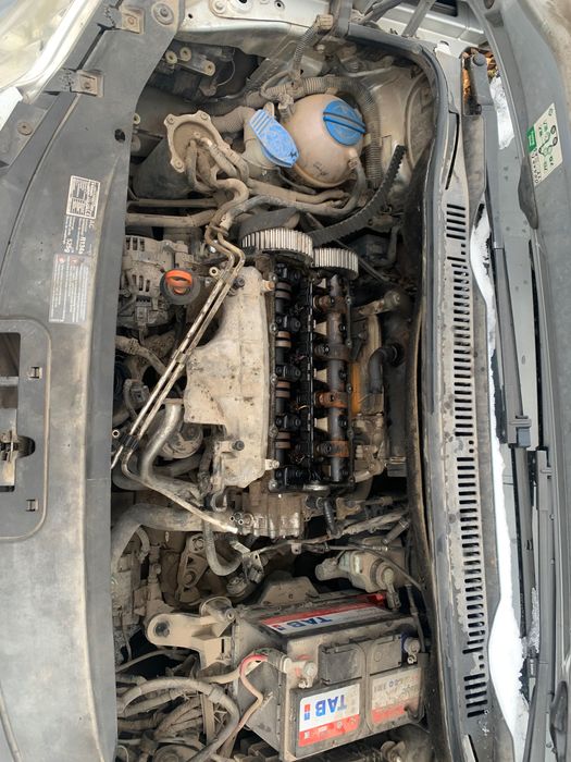 Vw Touran 2.0D 136кс azv 6 скорости 2006г