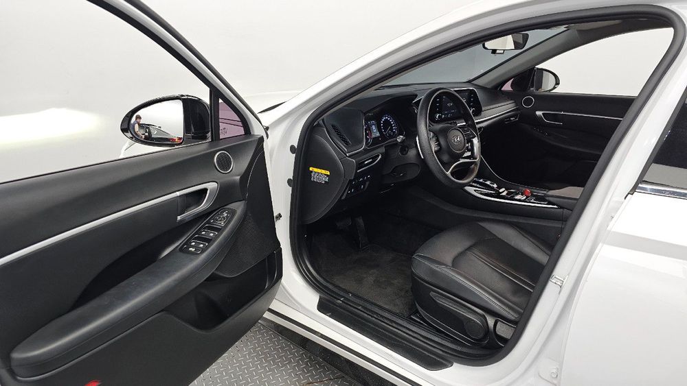 Hyundai Sonata машина