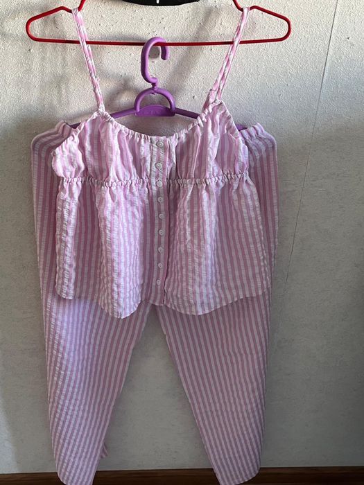 Женская одежда разные(кофты ,брюки,куртки)