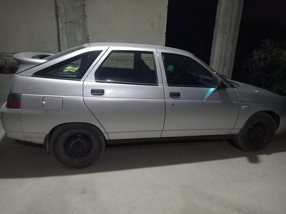 Lada 2102 markali avtomashina hali xolati juda yaxshi