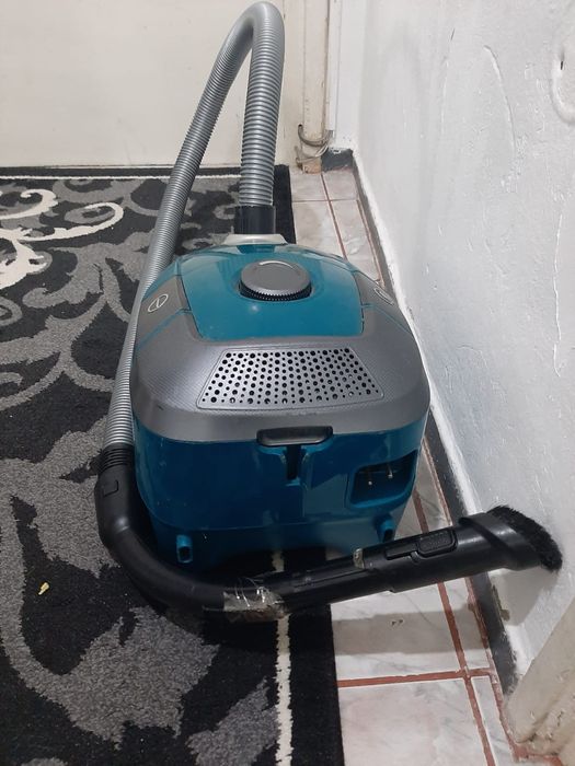 Aspirator Rowenta second hand