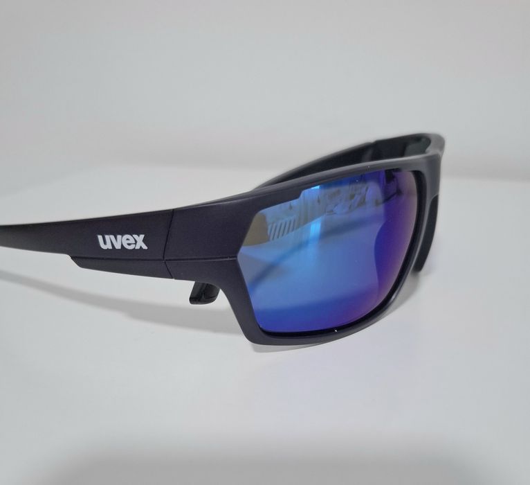 Uvex Sportstyle 233 P.