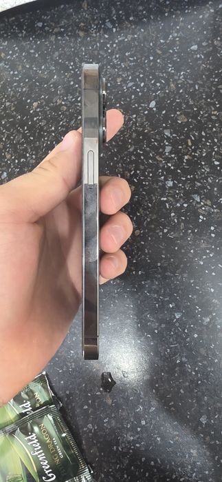 Продам айфон 13 про 256гб