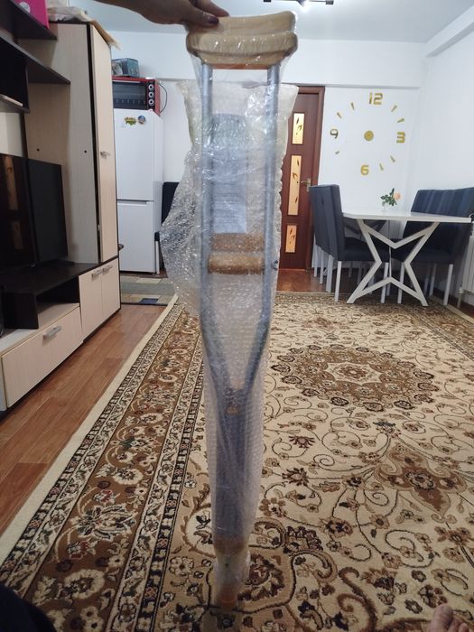 Продаётся Костыль